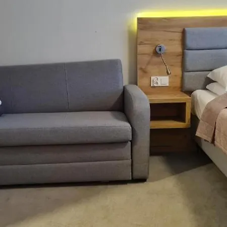Aparthotel Czarna Gora 317